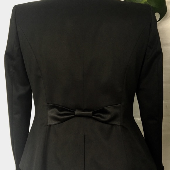 NWT WHBM Blazer Jacket with back bow Size 2 - Picture 3 of 4